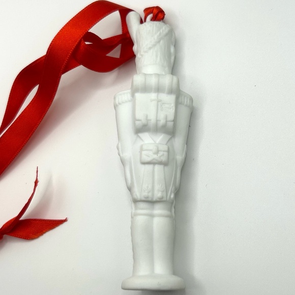 Bernardaud Limoges Porcelain Christmas Ornament Bundle – Set of 5 with Boxes - Picture 11 of 16